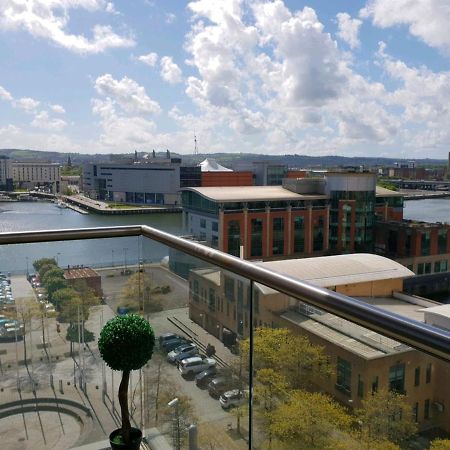 City Views Apartment Belfast Bagian luar foto