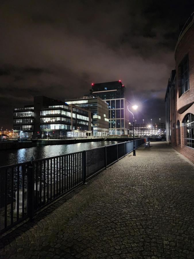 City Views Apartment Belfast Bagian luar foto