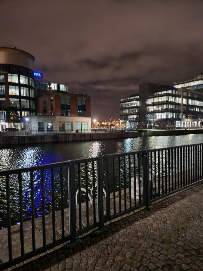 City Views Apartment Belfast Bagian luar foto