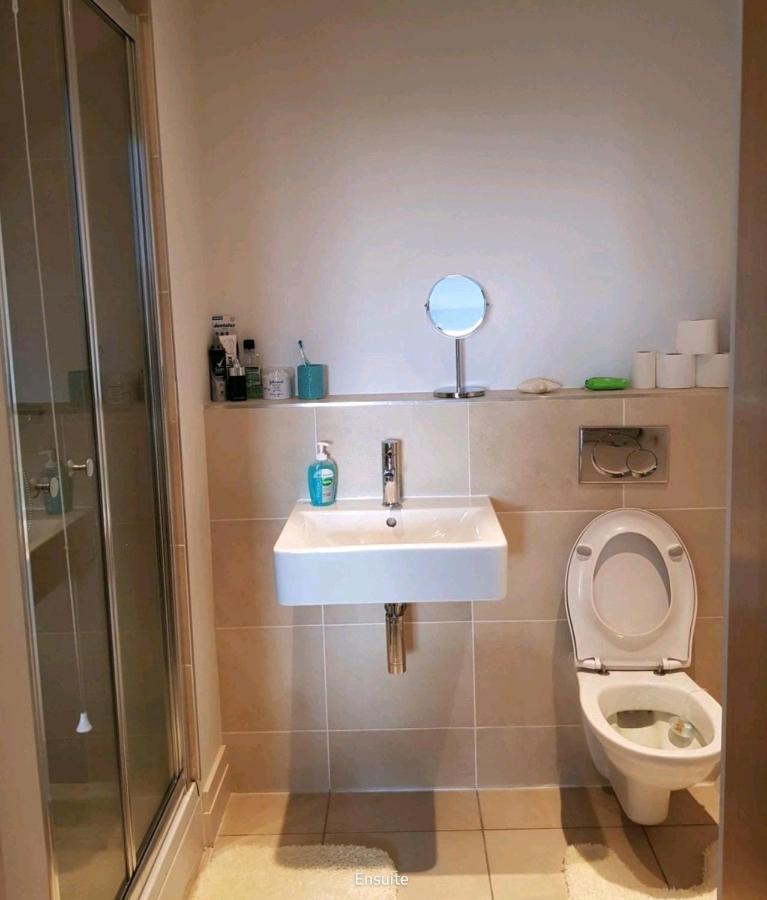 City Views Apartment Belfast Bagian luar foto