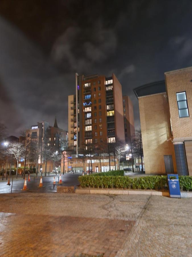 City Views Apartment Belfast Bagian luar foto