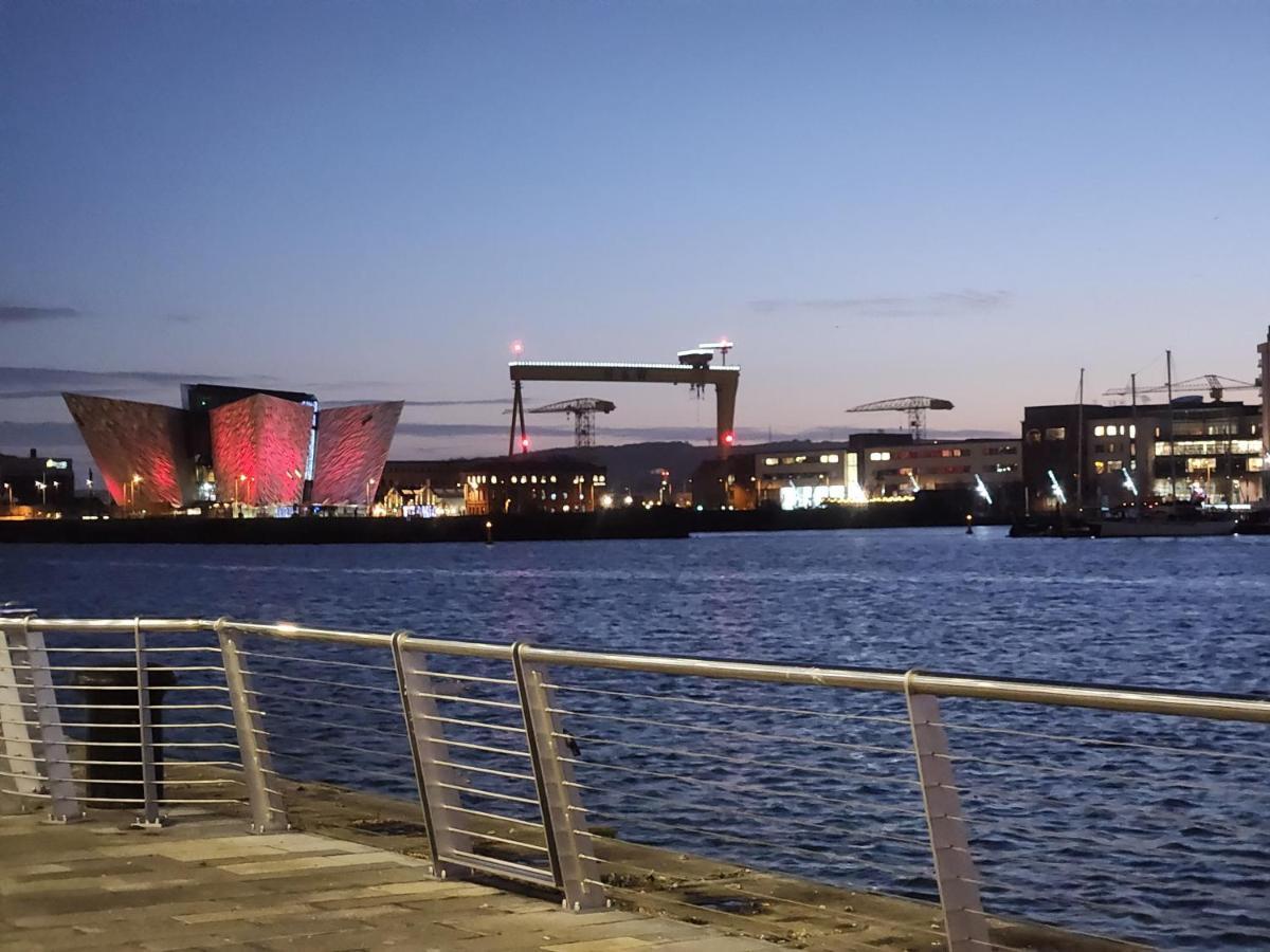 City Views Apartment Belfast Bagian luar foto