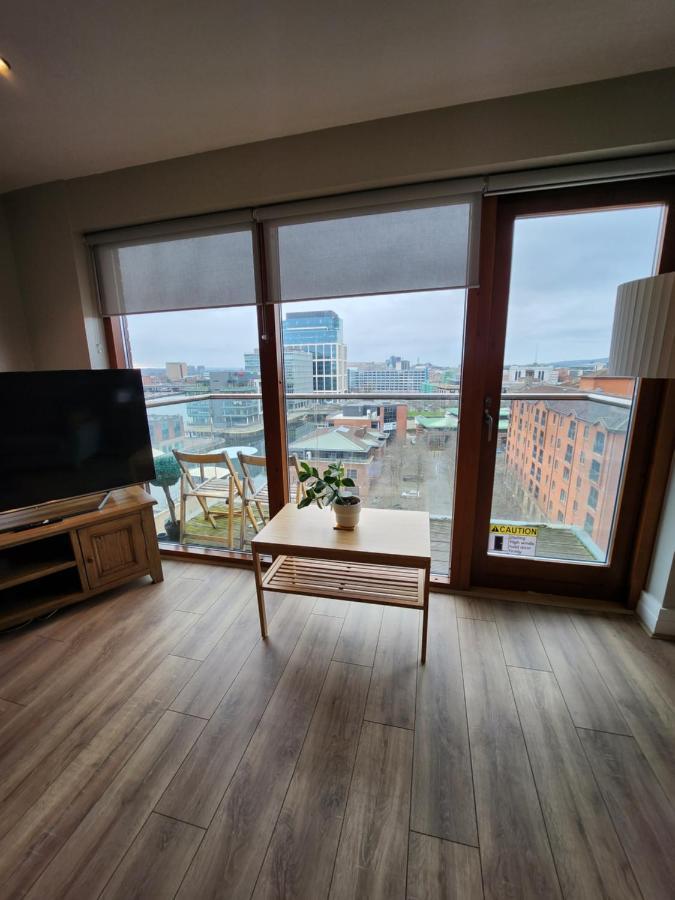 City Views Apartment Belfast Bagian luar foto