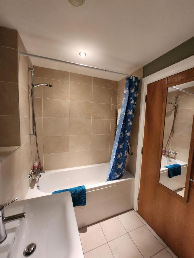 City Views Apartment Belfast Bagian luar foto